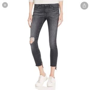 Frame Le Skinny de Jeanne distressed Marcy. Size 30.